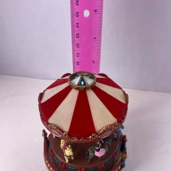 Mr. Christmas Mini 5" Musical Animated Carousel Plays Jingle Bells - Picture 9 of 12